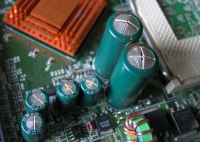 swollen-capacitors